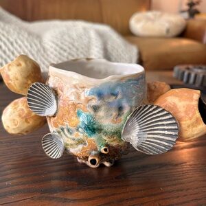 NEVER USED MEGHAN BERGMAN BARNACLE CUP